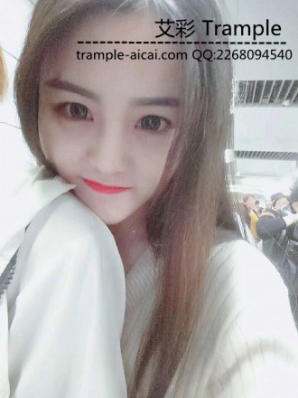 天好冷 她更冷