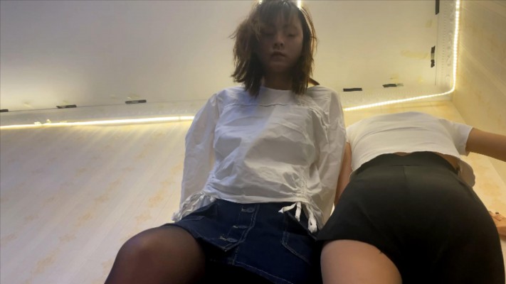 【W.K.T】—女王的踩踏板之高强度肉体训练 YC-221030-4