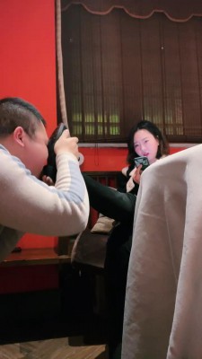 套路直播视频【十月】首调-外出吃饭狗跪地伺候/重度耳光吃烟灰 bf24542