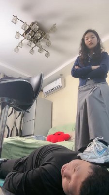 套路直播视频【素人星探】剧情-收拾偷原味的邻居 bf26668