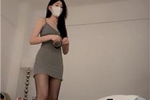 【樱子大人】狗链遛狗/胶带捆绑/坐脸窒息/高跟踩踏 bf43075
