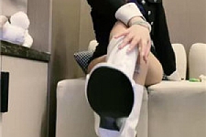 【琪琪大人S】伺候小妈 JS240801-18