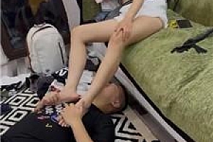 【jenn】情侣主-和男友逛街回家虐绿帽【续集】 bf43390