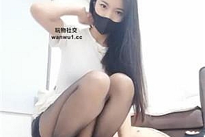 【梓晨大大】高跟黑丝全体重踩踏 bf43585