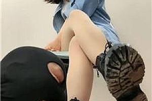 【辣姐】居高临下-舌头鞋油保养皮靴 bf44264