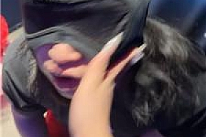 【素人挖掘机】私人影院开发女仆做S-运动鞋脏白袜 bf45611