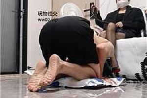【阳阳】双S精神小妹全体重跳踩 JS241007-7