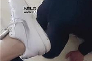 【美柠】近距离清理超脏小白鞋 JS241104-5