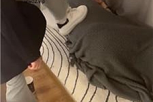 【00后情侣】坐脸窒息/麦昆白袜踩/鞋底口水舔/转胯 bf46578