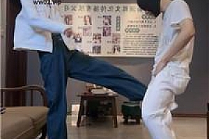 【狗哥】气质女神素人S-小白鞋白袜踩/臭脚捂脸窒息 bf47063