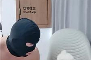【芝芝女王】舔不好脚就鞭打惩罚 JS241118-56