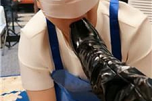 【三千女王】剧情-惩罚家政-舔鞋底酸奶/揪耳朵【双视角版】JS241128-20