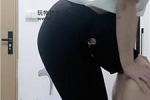 【栀子女王】美腿踩虐贱奴/坐脸窒息 JS241224-36