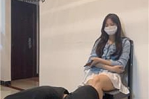 【甜恬】狂舔素人妹妹脚丫 bf48616