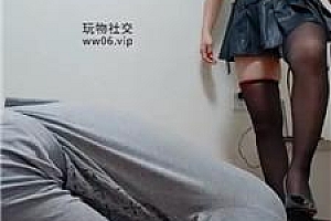 【思纯】性感黑丝美腿诱惑家奴 bf49775