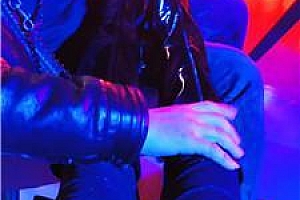 【诗诗】SM酒吧公开调教专场 JS250216-3