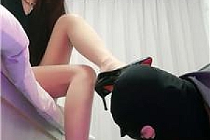 【艾莎】清理御姐的脏高跟肉丝jio bf50323
