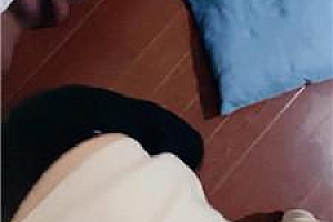 【沐沐大大】跪舔女神的脏运动鞋 bf50123