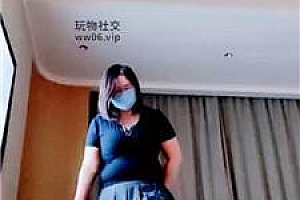 【拽拽】微胖女主肉丝脚踩虐 JS250208-18