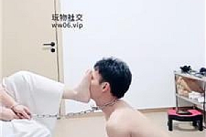 【南月女神】吊绑强制踩踏滴蜡 bf50464