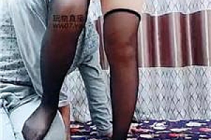 【思纯】性感黑丝美腿虐杀 JS250301-1