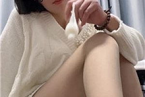 【姗姗】诱惑狗儿子一边流一边尿 250309-14