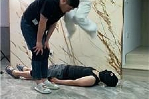 【麋鹿银儿】调双M-不把狗当人的女S原味羞辱/踩踏踹头 bf52553