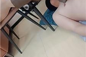 【曼婷】桌底视角-羞辱喂食-长靴踩 JS250424-5