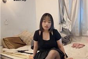 【佳佳】长靴黑丝全体重踩踏  JS250423-20