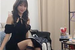 【米琦妙妙屋】沉浸式-玉足狂舔-碾压踩虐乳 bf53729