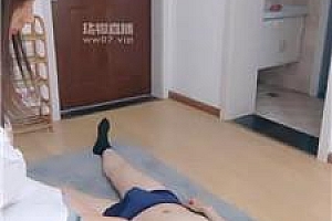 【甜甜】高中生白袜脚踩 bf53967