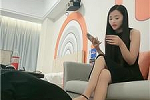 【半眠公主】高跟凉鞋美腿虐杀 JS250623-14