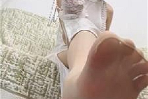 【狗哥】坐脸窒息-跪舔脏鞋底肉丝 bf54765