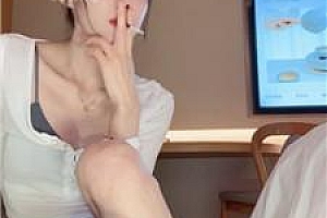 【狸狸】调教虐乳舔脚踩 bf54528