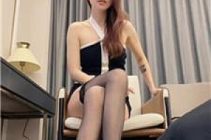 【欣妍】暴力耳光掐脖子口水舔鞋训练 bf56080