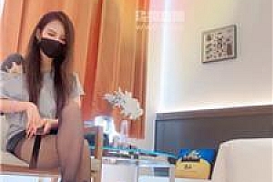 【亚希】坐脸窒息-高跟黑丝碾压踩-鞭打抽 JS250727-3