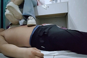 开发按摩女踩踏（六） YC-240824-7