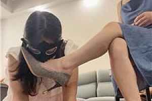 【小云】高跟蹂躏踩狗女儿 bf56051