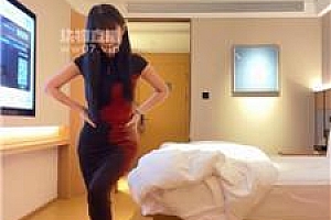 【婉纱】长裙女神踢裆踩踏 bf55325