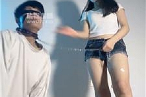【甜恬】艺校女神S-小白鞋白袜踢踹虐 bf55184