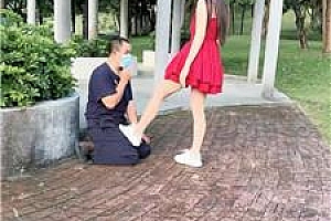 【嘉妮】户外-脏小白鞋闻舔-骑马骑脖 JS250703-7