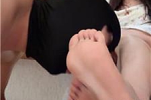 【子熙大人】桌底视角-恋足狂舔 JS250905-25