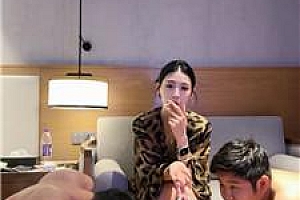 【苏御大人】超狠高跟碾压踩 bf57023
