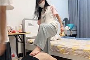 【小野大人s】双S-骑马胯下辱-踩踏【双视角版】 JS250831-58