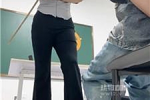 【喵主】上课不许搞小动作 bf56836