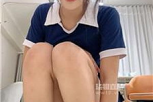 【刘二狗】学生妹脏鞋白袜踢踹虐打 bf56679