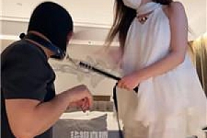 【芭妮】捆绑强制滴蜡-脚喂酸奶-抽耳光 JS250819-13