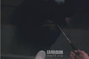 【女神mio】户外遛狗-嘴叼白袜 JS250815-8