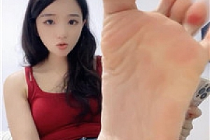 【圆圆】来被妈妈羞辱    250814-31