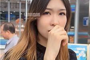 【狗哥】素人黑丝脚踩-手捂窒息 bf56445